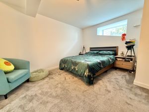 Photo 1- click for photo gallery